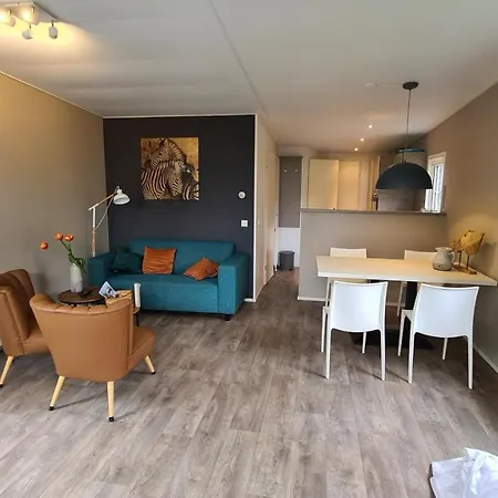 פארק נופש Strand49 Glamping Sint Maartenszee