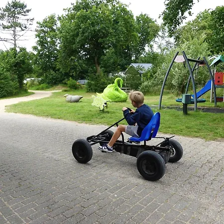 פארק נופש Strand49 Glamping Sint Maartenszee Sint Maartensvlotbrug