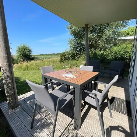 Strand49 Glamping Sint Maartenszee * Sint Maartensvlotbrug