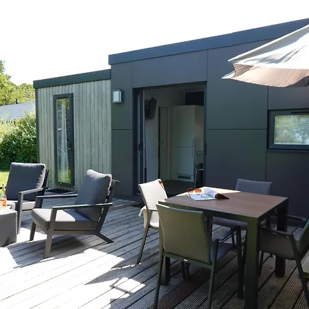 Strand49 Glamping Sint Maartenszee ホリデーパーク