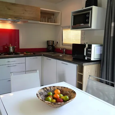 ホリデーパーク Strand49 Glamping Sint Maartenszee Sint Maartensvlotbrug