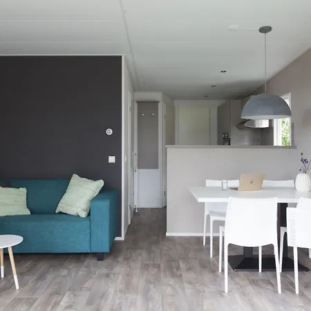 ホリデーパーク Strand49 Glamping Sint Maartenszee *