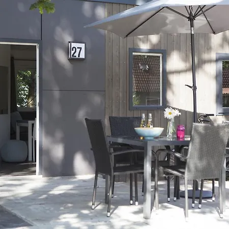 ホリデーパーク Strand49 Glamping Sint Maartenszee Sint Maartensvlotbrug