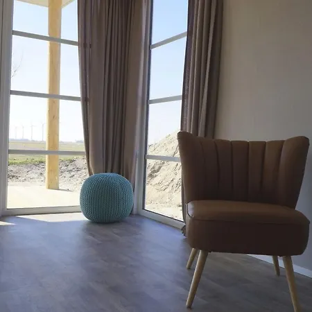 ホリデーパーク Strand49 Glamping Sint Maartenszee