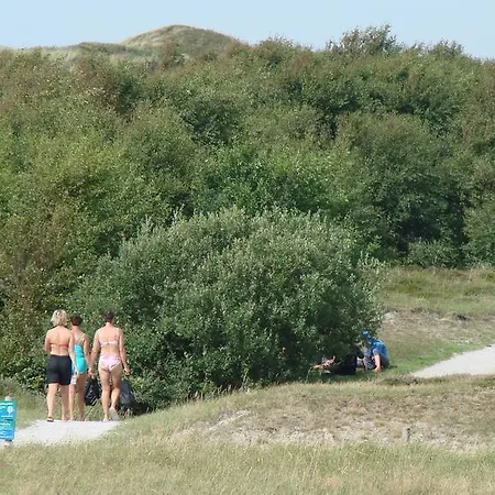 ホリデーパーク Strand49 Glamping Sint Maartenszee *